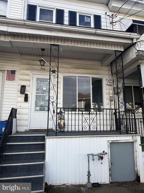 316 S Maple St, MT CARMEL, PA, 17851 | Card Image