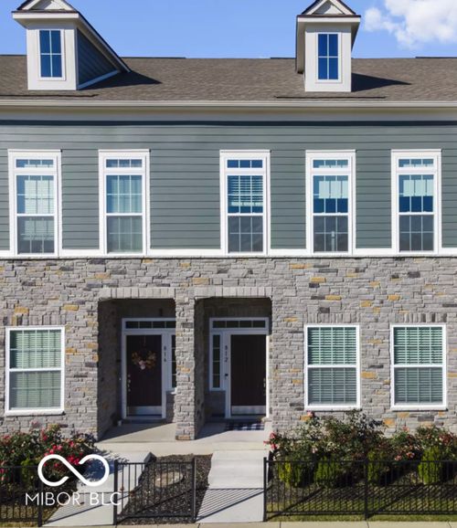 812 Kinzer Ave, Carmel, IN, 46032-3348 | Card Image