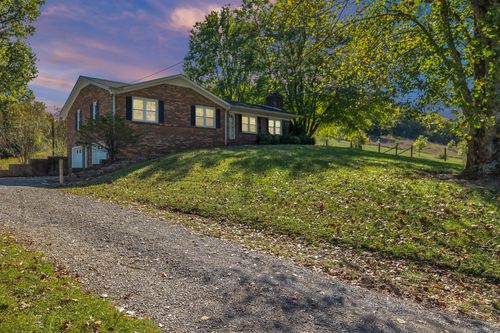 1901 Mooresville Pike, Culleoka, TN, 38451-0601 | Card Image