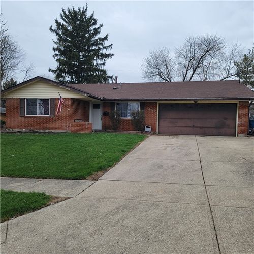 7431 Troy Manor Rd, Huber Heights, OH, 45424-2620 | Card Image