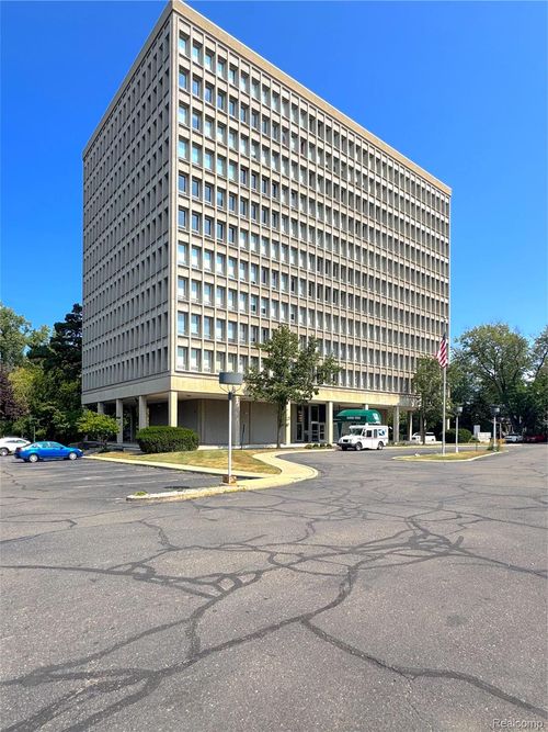509-22700 Garrison Street, Dearborn, MI, 48124 | Card Image