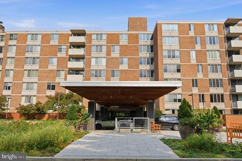 106-2939 Van Ness St Nw, WASHINGTON, DC, 20008-4608 | Card Image