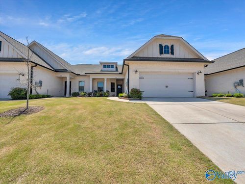 114 Clift Farm Dr, Madison, AL, 35757-2204 | Card Image