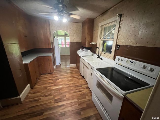 14084 E State Highway 9, House other with 3 bedrooms, 1 bathrooms and null parking in Fiatt IL | Image 19