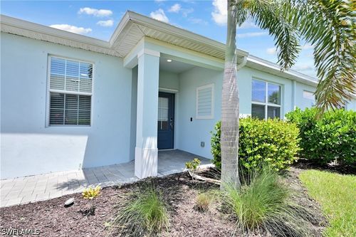 17817 Woodland Ct, PUNTA GORDA, FL, 33982-5127 | Card Image