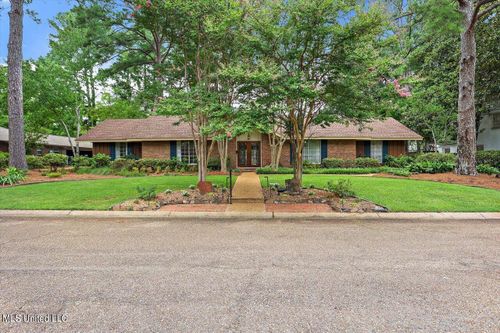 5420 Charter Oak Place, Jackson, MS, 39211 | Card Image