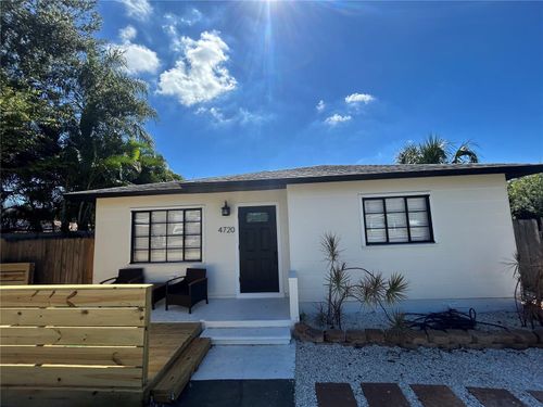 b-4720 7th Ave N, St Petersburg, FL, 33713-6105 | Card Image