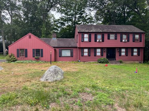 45 Meeting House Ln, Westbrook, CT, 06498-1528 | Card Image