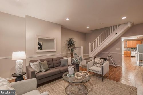 5415 Spruce St, PHILADELPHIA, PA, 19139-4061 | Card Image