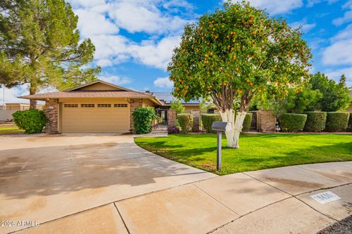 18435 N 101st Dr, Sun City, AZ, 85373-1606 | Card Image
