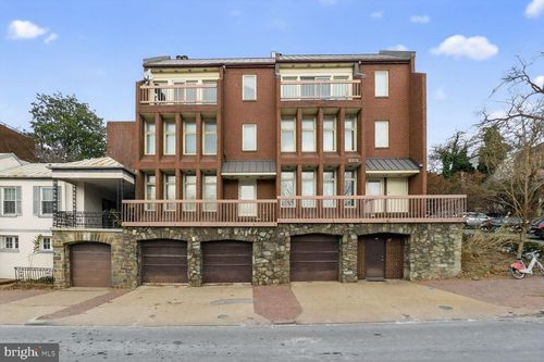 3501 M St Nw, WASHINGTON, DC, 20007-2624 | Card Image