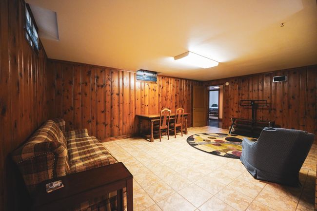 Lower Level Family Room | Image 40