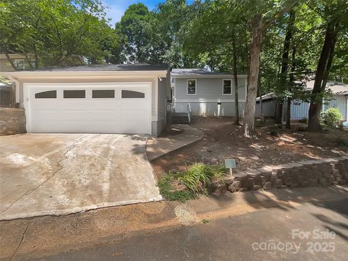 27 Quayside Ct, Lake Wylie, SC, 29710-9248 | Card Image