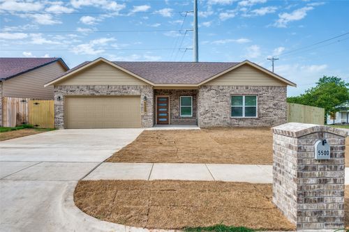 5500 Patton Drive, Fort Worth, TX, 76112 | Card Image