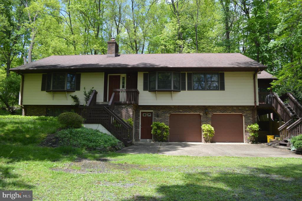 Poor Farm Rd, Pennington, NJ 08534