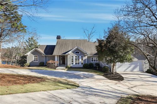 951 E Lake Dr, Gainesville, GA, 30506-1729 | Card Image