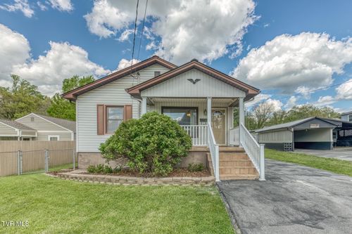 75 24th St, Bristol, TN, 37620-1839 | Card Image