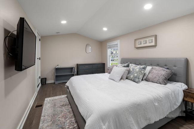 7 Summit Ave, House other with 3 bedrooms, 1 bathrooms and 4 parking in Sharon MA | Image 15