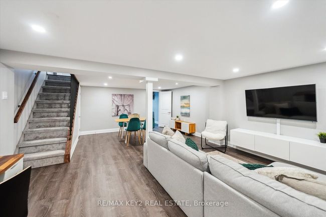 710A Krosno Blvd, House attached with 3 bedrooms, 2 bathrooms and 2 parking in Pickering ON | Image 22