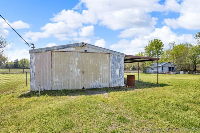 13420 E Richardson Ln, House other with 2 bedrooms, 2 bathrooms and null parking in Coleman OK | Image 18
