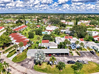 101 - 755 Village Circle, Condo with 2 bedrooms, 2 bathrooms and null parking in Venice FL | Image 3