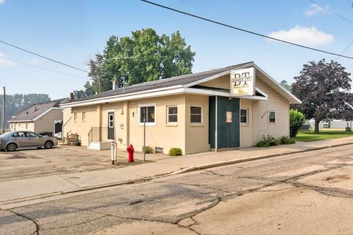133 E Main Street, EMBARRASS, WI, 54933 | Card Image