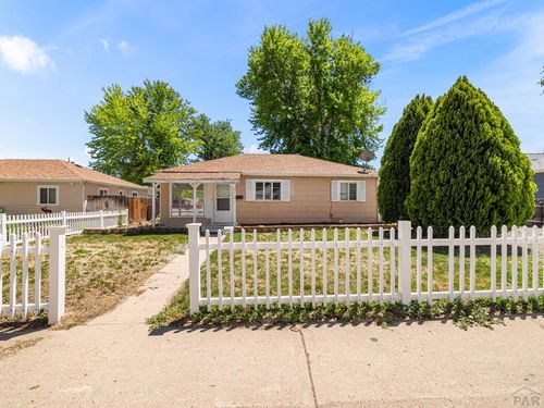 2610 Azalea St, Pueblo, CO, 81005-2866 | Card Image