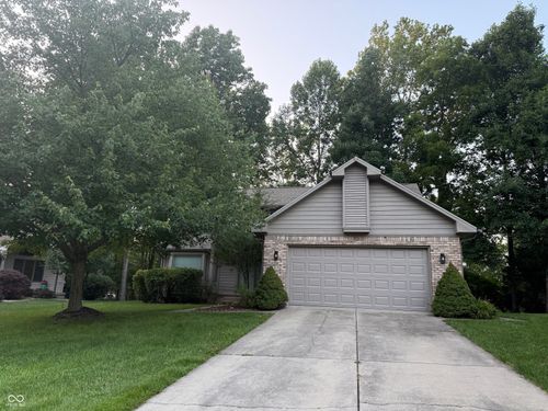 1112 Bitterwood Ct, Columbus, IN, 47201-9775 | Card Image