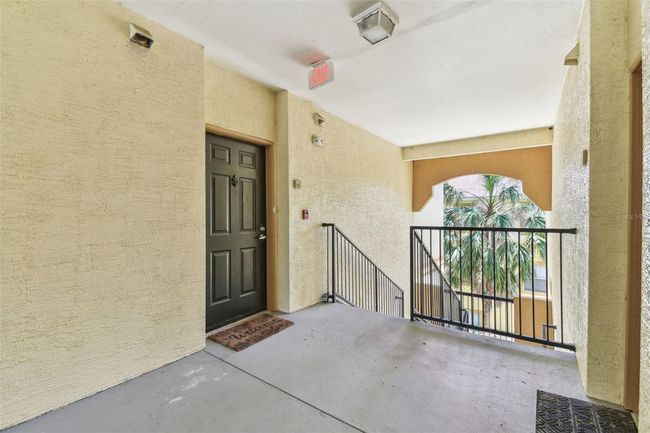 APT-304 - 5606 Pinnacle Heights Cir, Condo with 2 bedrooms, 2 bathrooms and null parking in TAMPA FL | Image 9