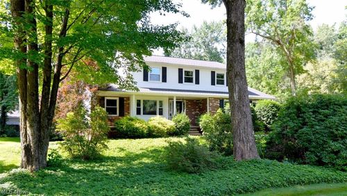 134 Forestwood Dr, Northfield, OH, 44067-1921 | Card Image