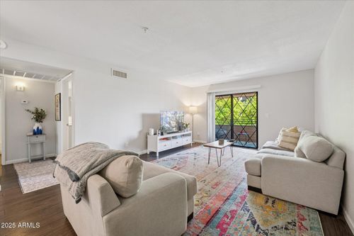 240-7777 E Main St, Scottsdale, AZ, 85251-4642 | Card Image