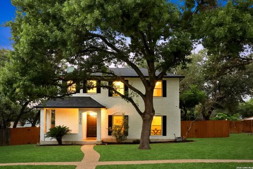 11230 Woodridge Frst, San Antonio, TX, 78249-3037 | Card Image