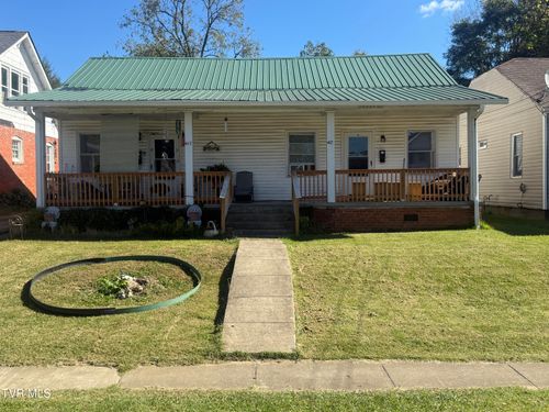 417 Carolina Ave, Bristol, TN, 37620-2403 | Card Image