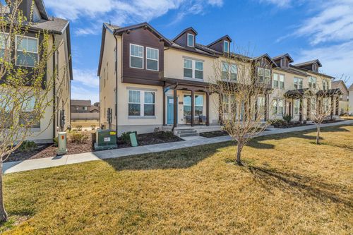 5943 W Lake Ave, South Jordan, UT, 84009-1426 | Card Image