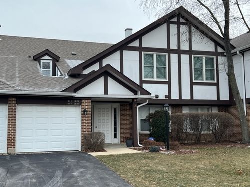 200-1437 Clairmont Ct, Vernon Hills, IL, 60061-1213 | Card Image