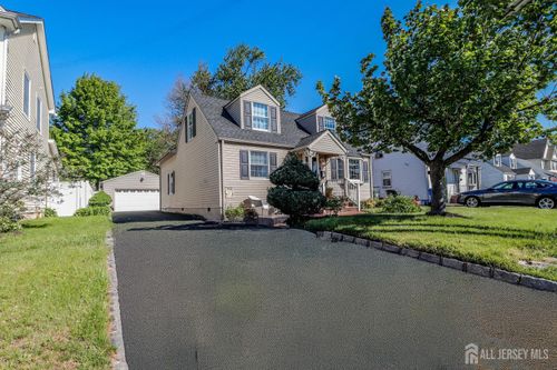 26 W Cliff Rd, Colonia, NJ, 07067-3804 | Card Image
