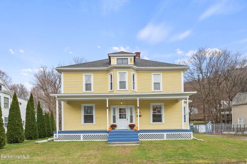 34 Goodrich St, North Adams, MA, 01247-3327 | Card Image