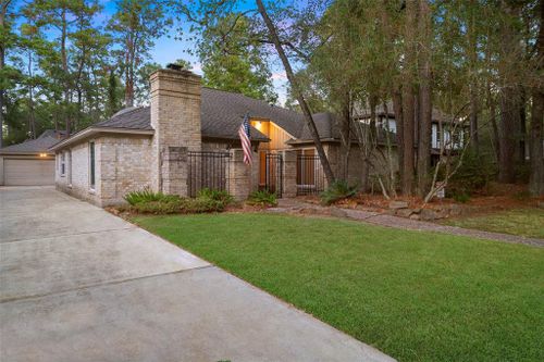 2043 Lakeville Drive, Kingwood, TX, 77339 | Card Image