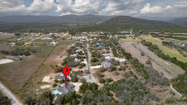 274 Mountain Laurel Ln, House other with 5 bedrooms, 6 bathrooms and null parking in Concan TX | Image 47