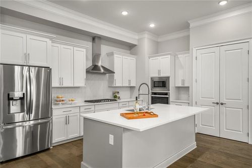 685 Stickley Oak Way, Woodstock, GA, 30189-3780 | Card Image
