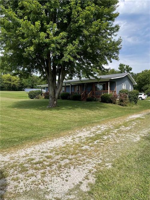 1143 Ne Highway 69, Lathrop, MO, 64465-9434 | Card Image