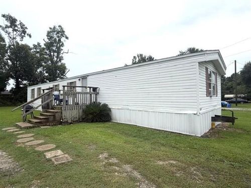 403 Vincent Ln, Sulphur, LA, 70663-3753 | Card Image