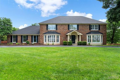 1868 Stenton Path, Chesterfield, MO, 63005-4734 | Card Image