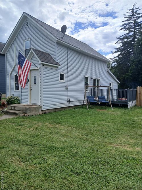 4567 Seeger St, Cass City, MI, 48726-1257 | Card Image