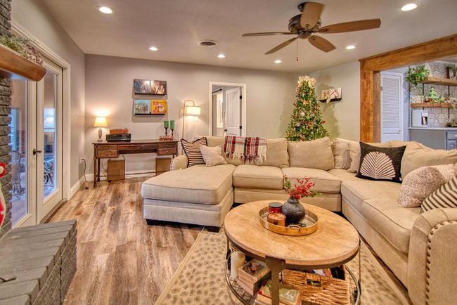 311 Smith St, Home with 3 bedrooms, 2 bathrooms and null parking in Mason TX | Image 9