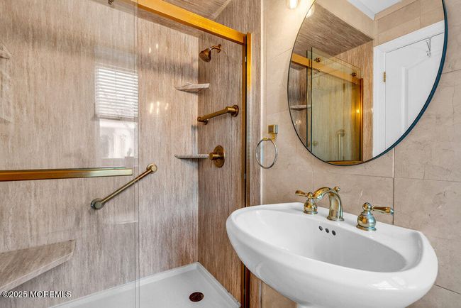 G31 - 700 Ocean Ave, Condo with 1 bedrooms, 1 bathrooms and 1 parking in Spring Lake NJ | Image 16