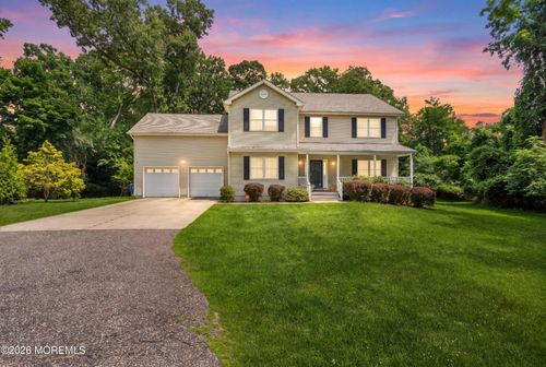 524 Wayside Rd, Neptune, NJ, 07753-3845 | Card Image