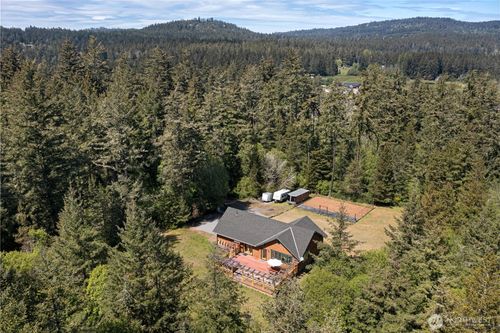 591 Wold Rd, Friday Harbor, WA, 98250-6096 | Card Image