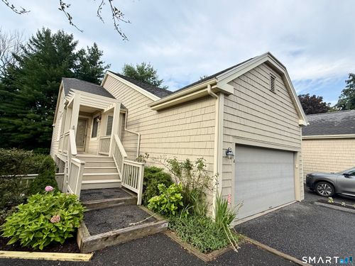 32-175-12 Boulevard Drive, Danbury, CT, 06470 | Card Image