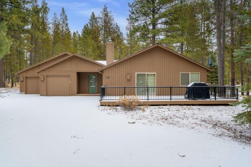 12-56926 E Park Ln, Sunriver, OR, 97707-3033 | Card Image